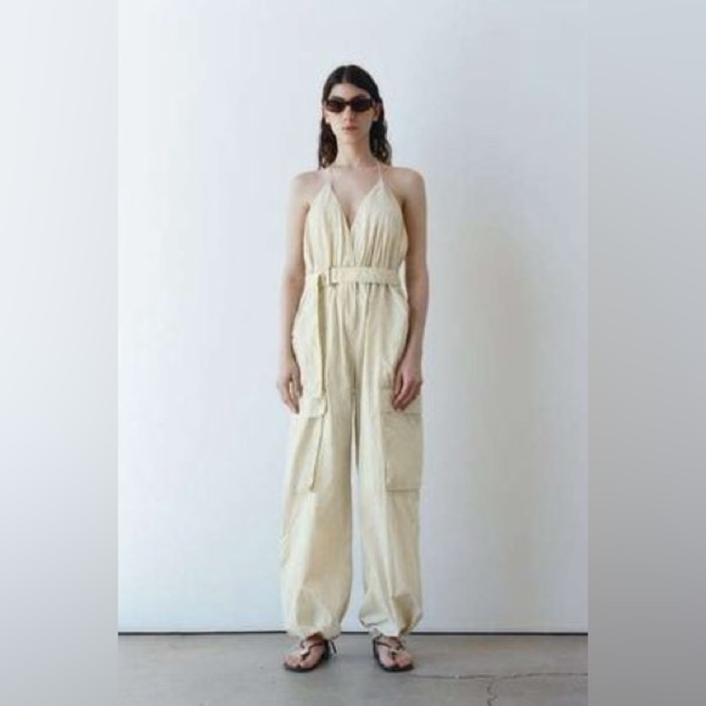 Zara jumpsuit cargo parachute with belt - Picture 11 of 12